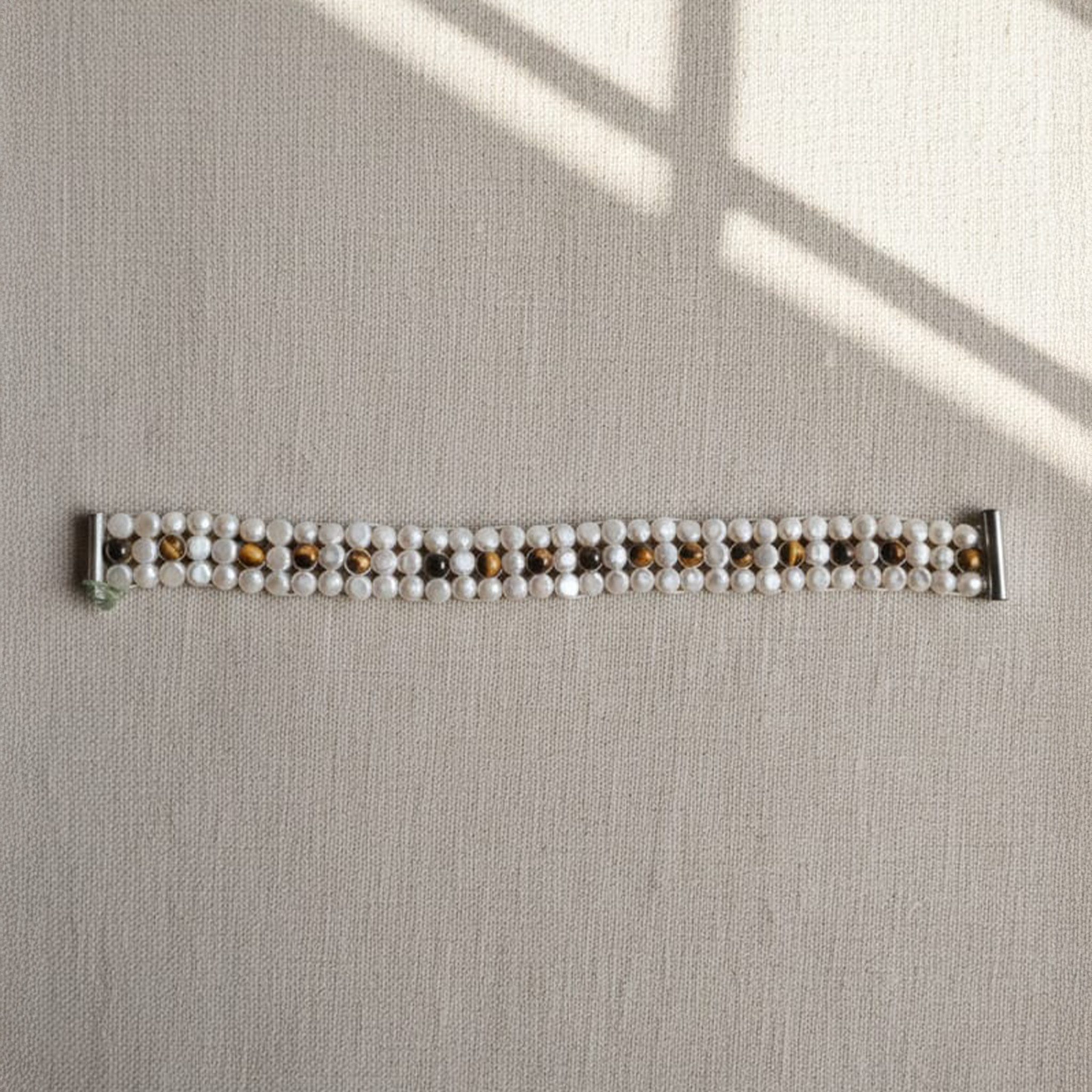 Tiger eye + fresh Water Pearl