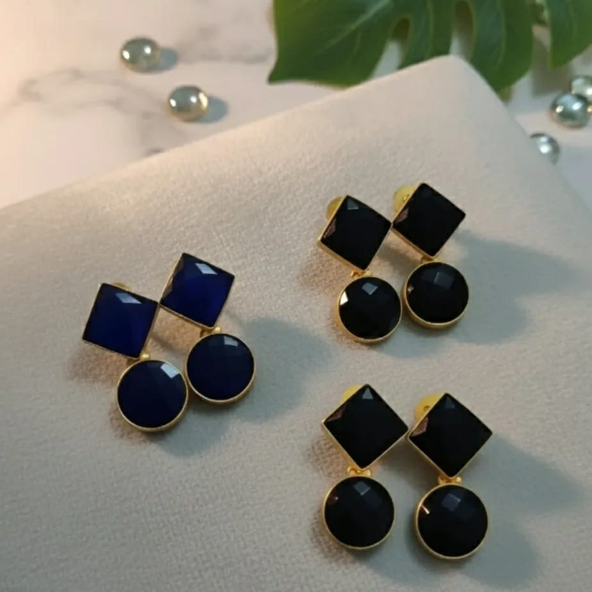 Rhombus Round Earrings Purple
