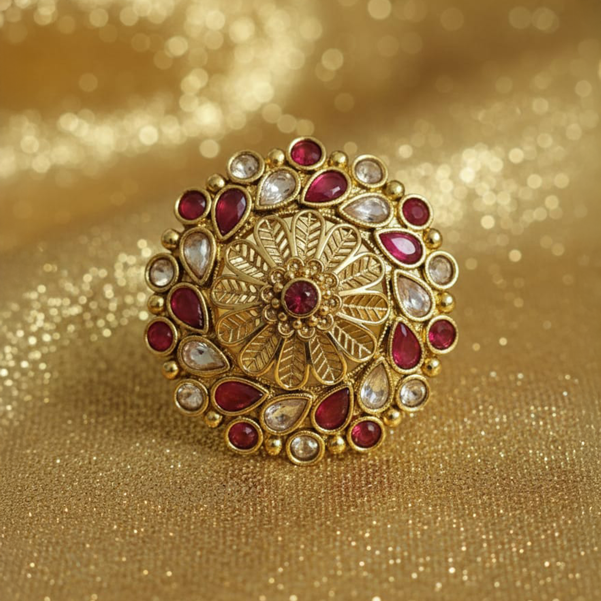 Round Leaf + Pearl Stone 2 Layer Ring