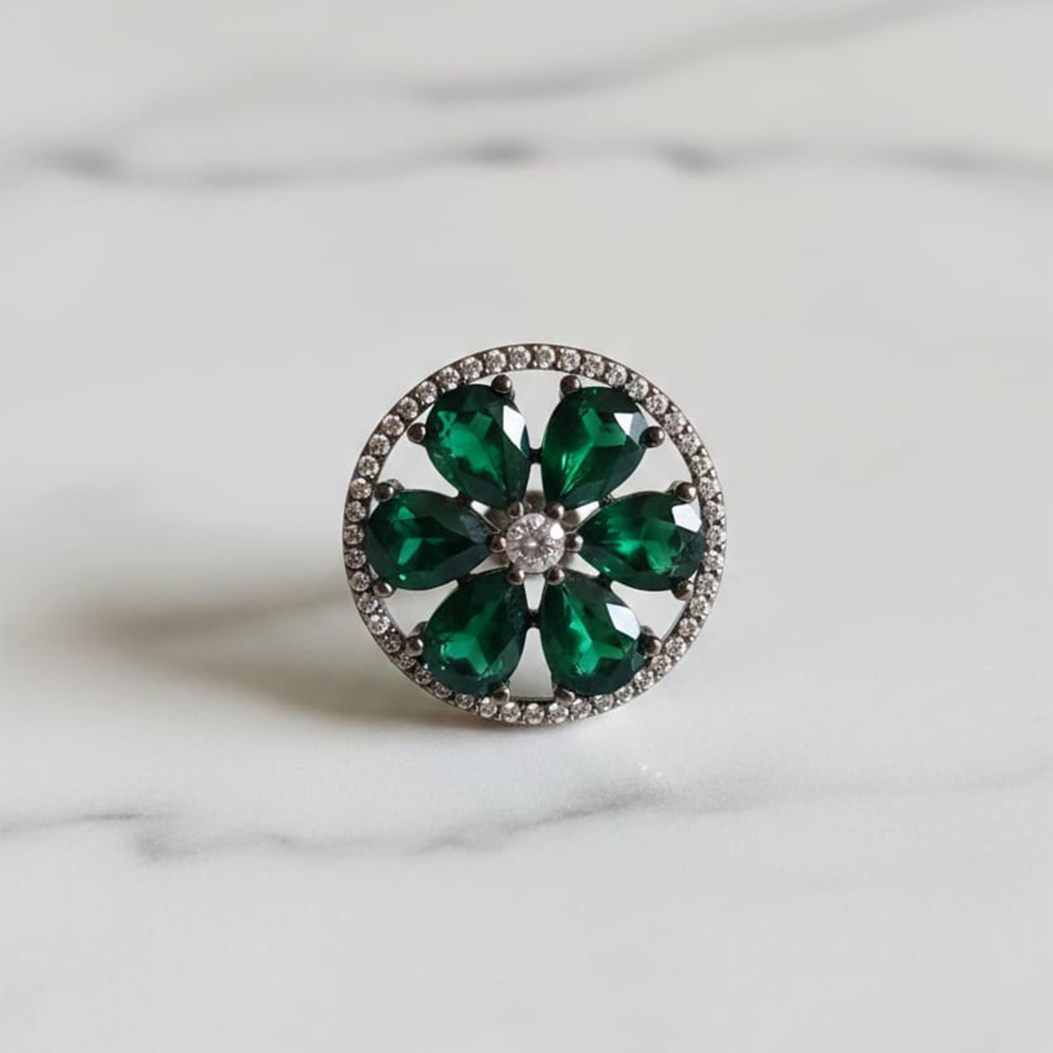 Dark Green 6 Pear Stone Ring